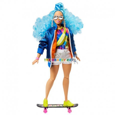 Barbie Extra s modrým afro účesem