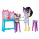 Enchantimals Kosmetický stolek panenka Sage Skunk a Caper