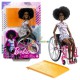 Barbie modelka 195 na invalidním vozíku v overalu se srdíčky